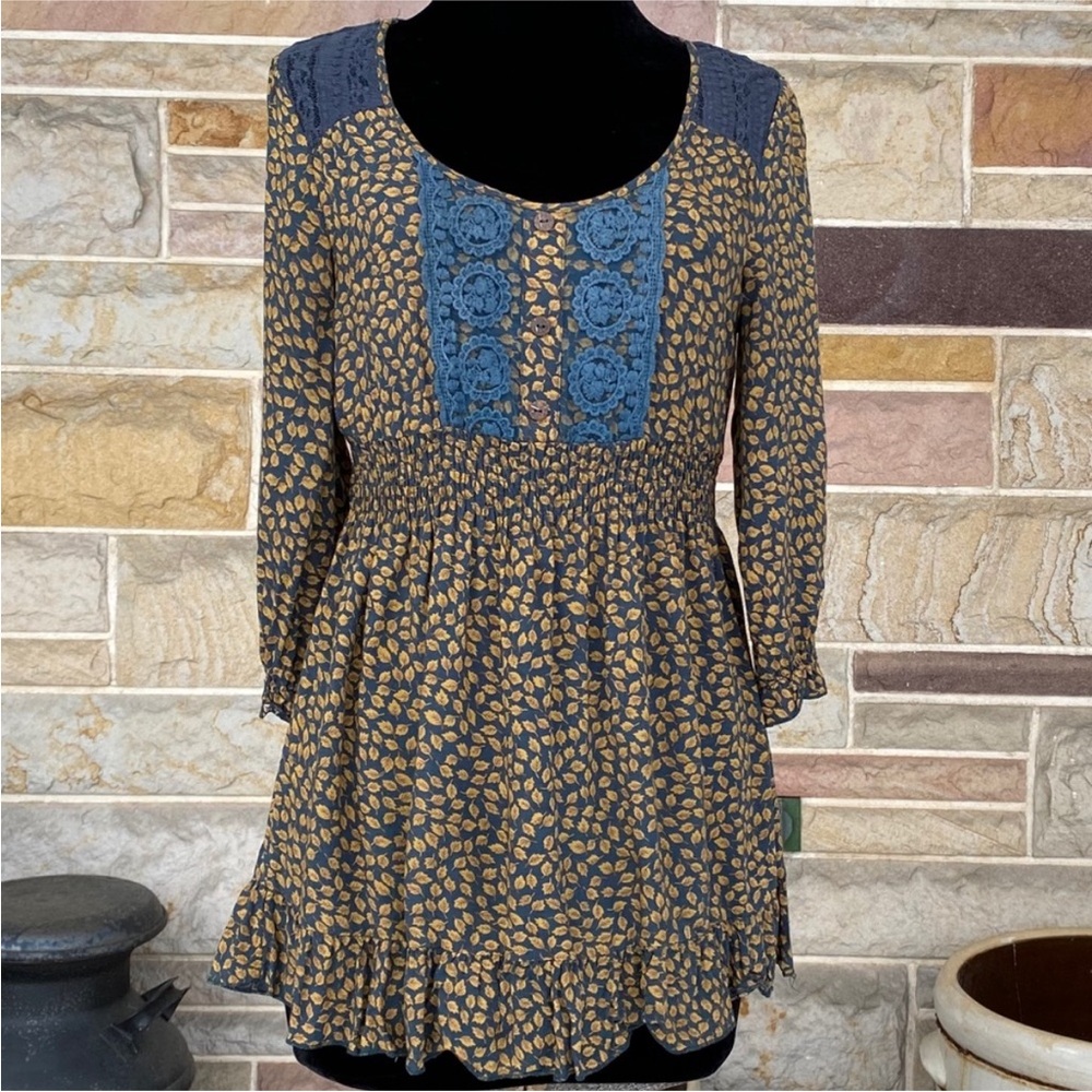 Mine Lace‎ Trimmed Leaf Print Peasant Top